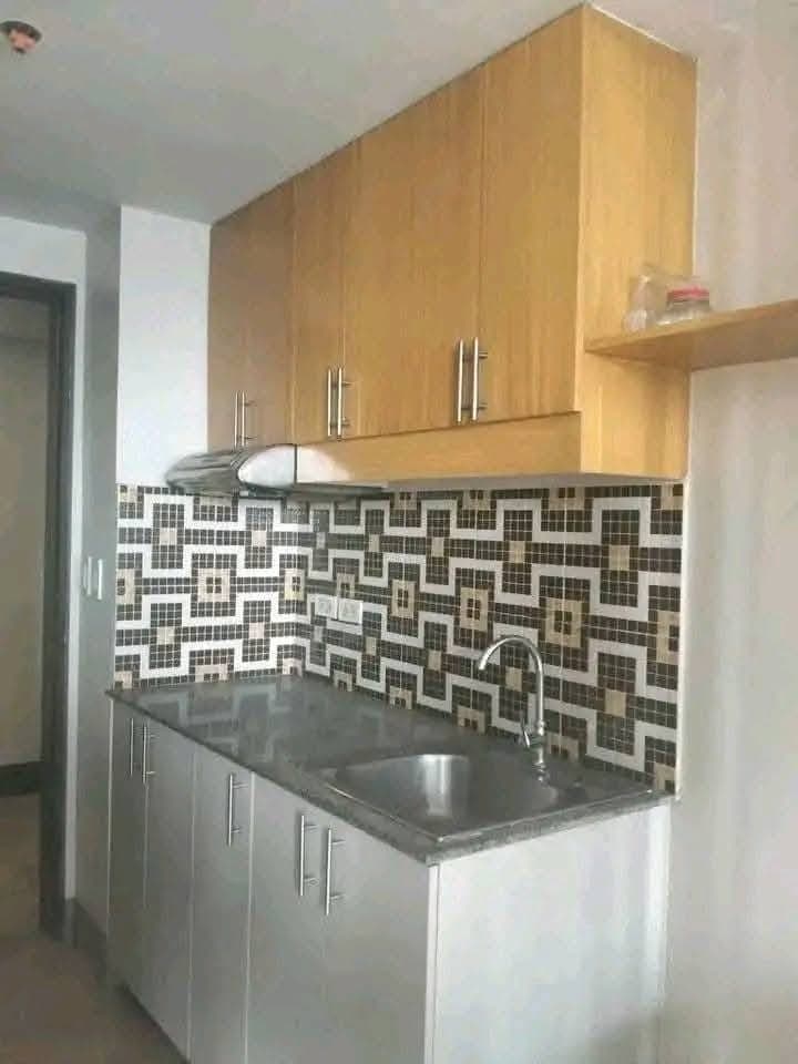 Studio Condo Unit For Rent - photo 4