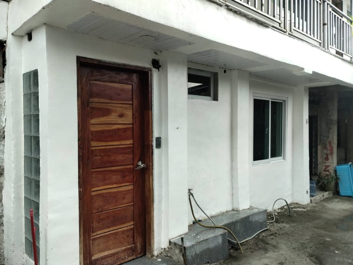 Looking for a comfortable and safe place to stay? 🏠✨ - photo 2