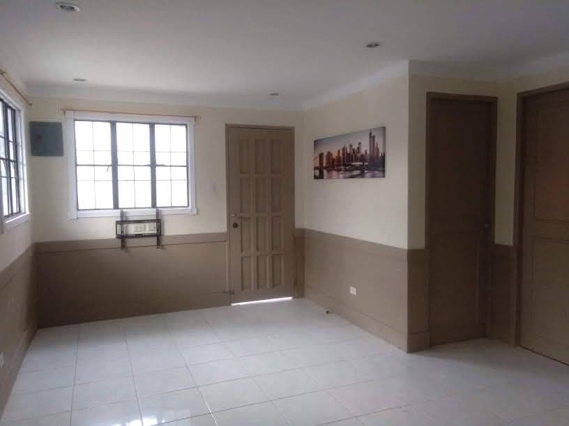 🏠 HOUSE FOR RENT - photo 3