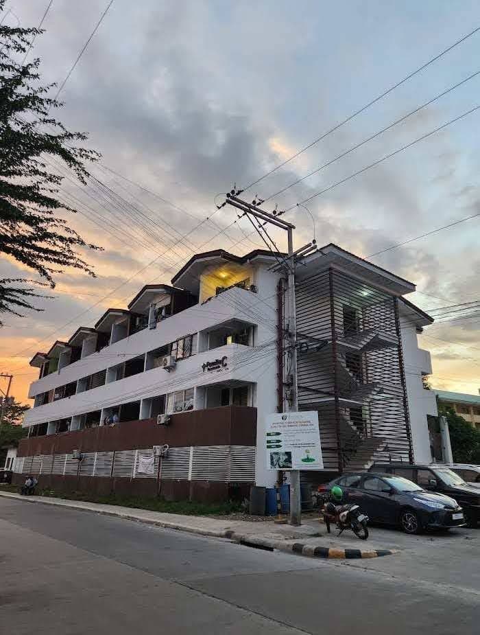 Familia Apartment For Rent - photo 1