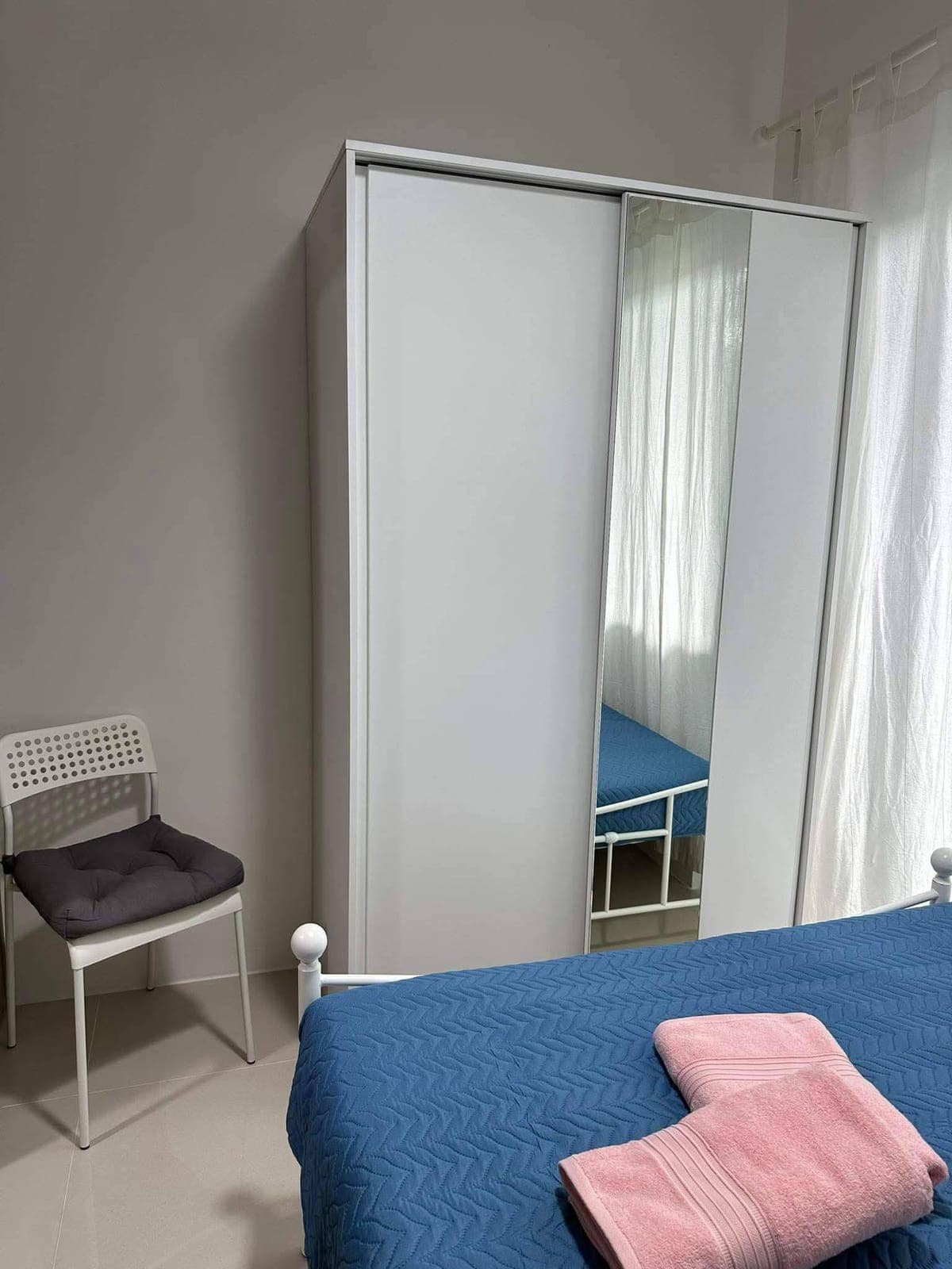 FOR RENT: ₱22k inclusive assoc dues - photo 3