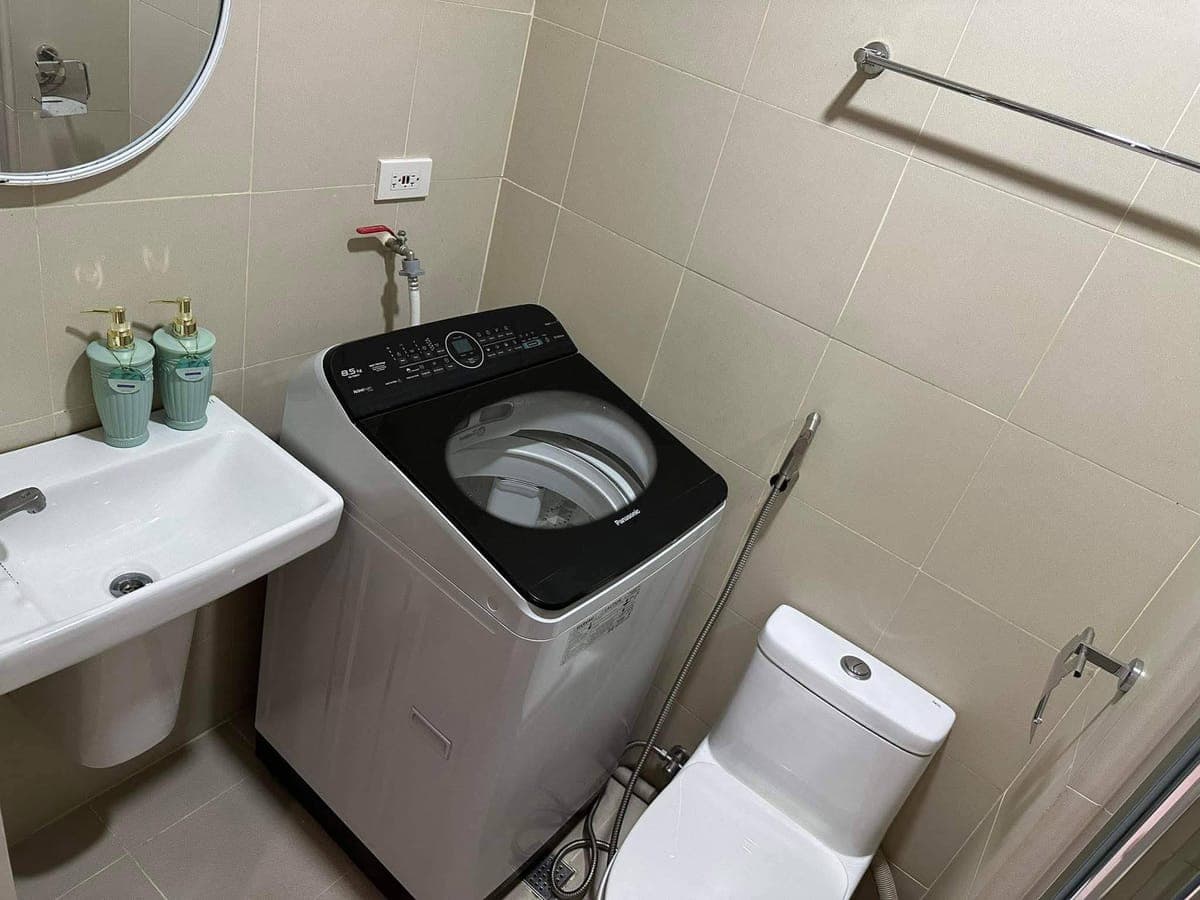 FOR RENT: ₱22k inclusive assoc dues - photo 8