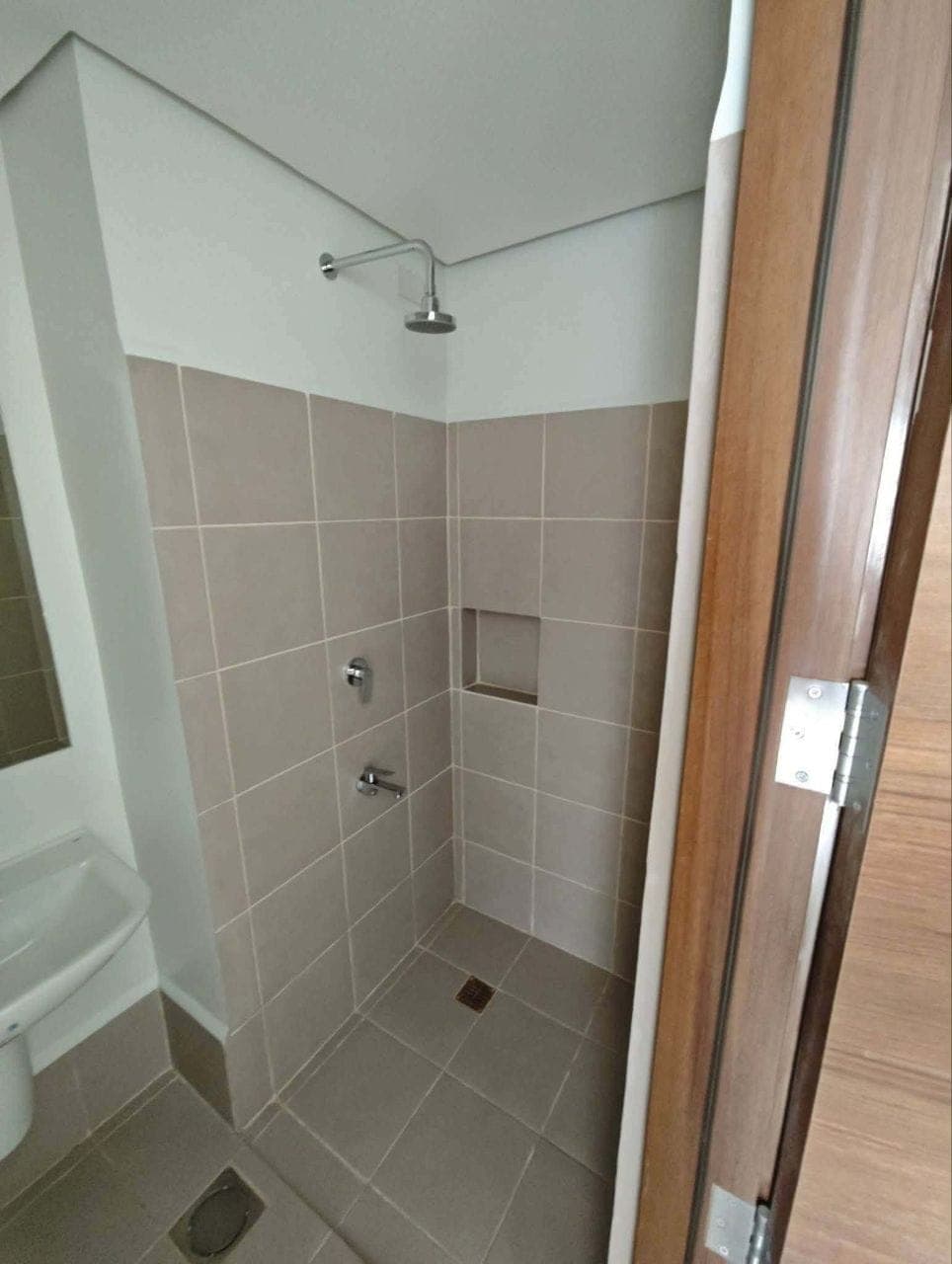 𝗙𝗢𝗥 𝗥𝗘𝗡𝗧 - photo 3