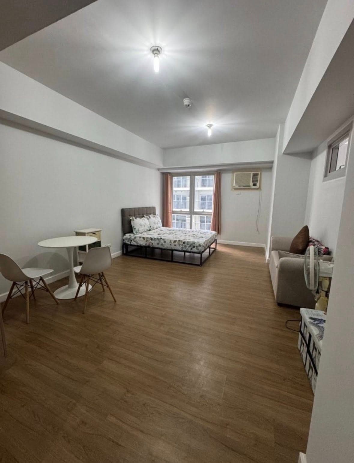 New‼️For rent: Two Maridien Studio Unit For Rent, BGC,33k Furnished - photo 1