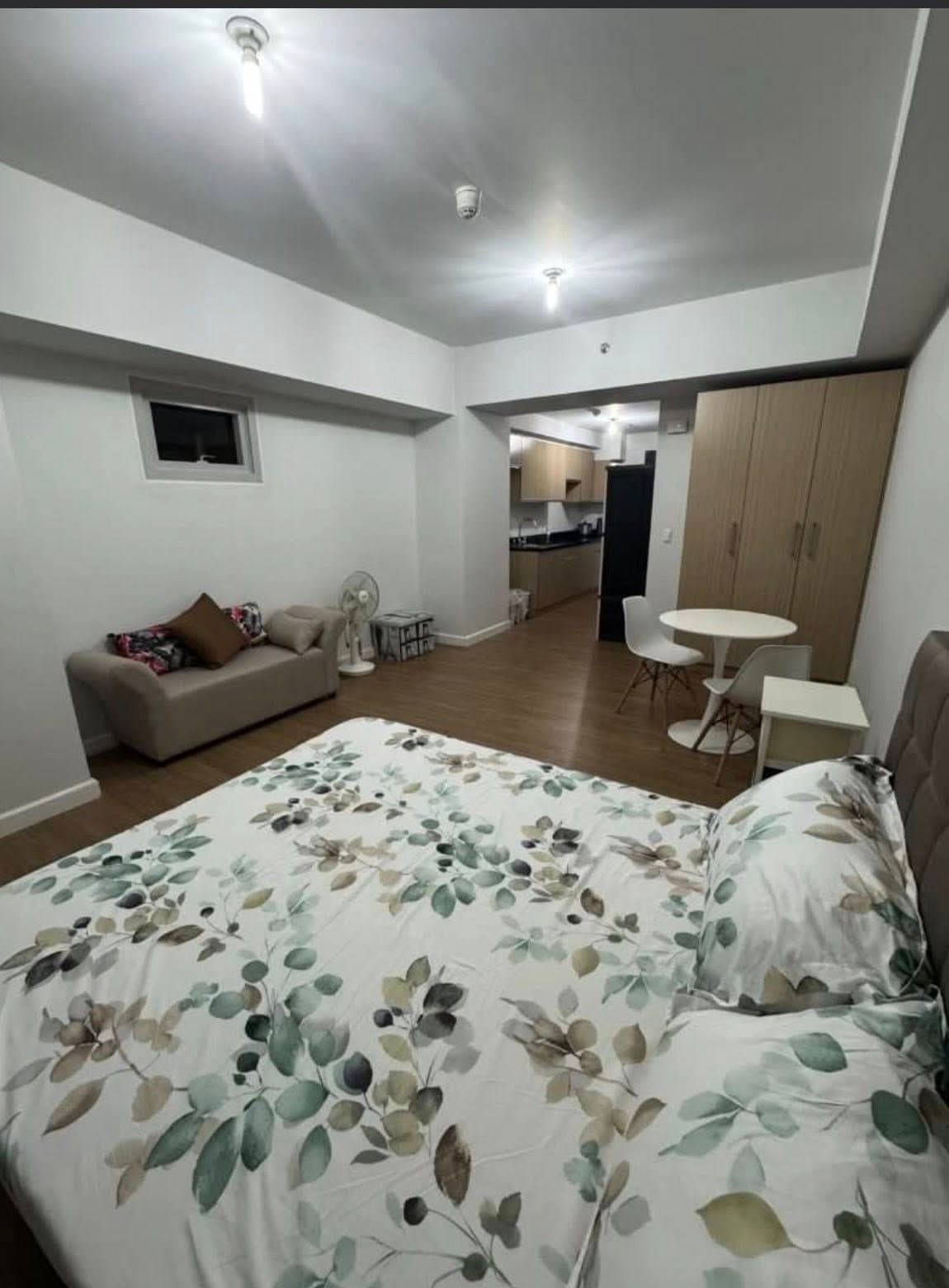 New‼️For rent: Two Maridien Studio Unit For Rent, BGC,33k Furnished - photo 4