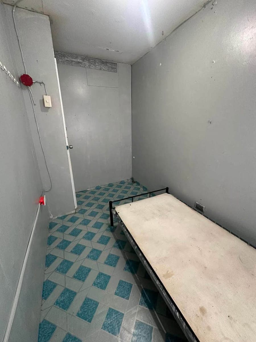 ROOM FOR RENT - photo 1