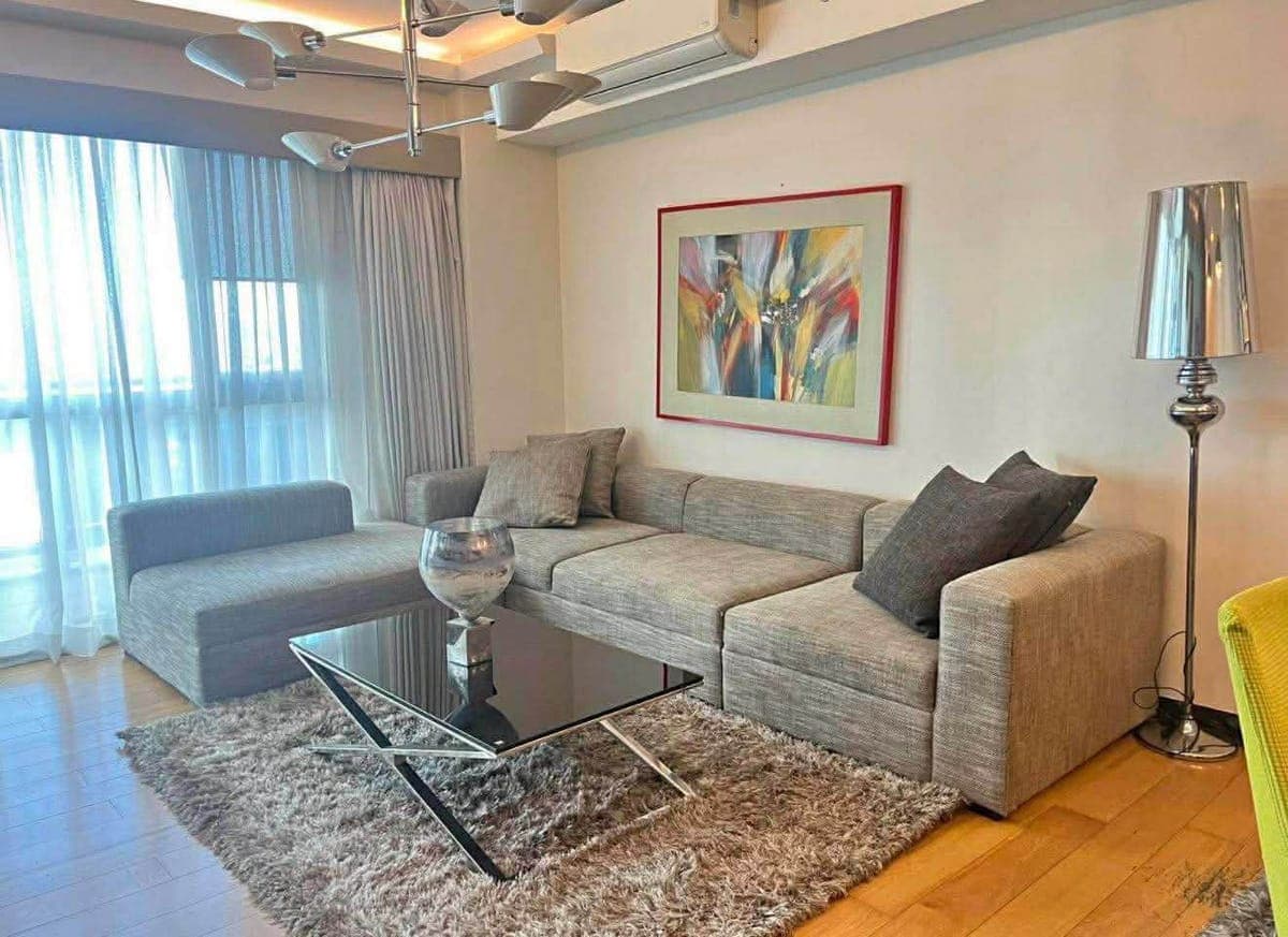 One Serendra - photo 3