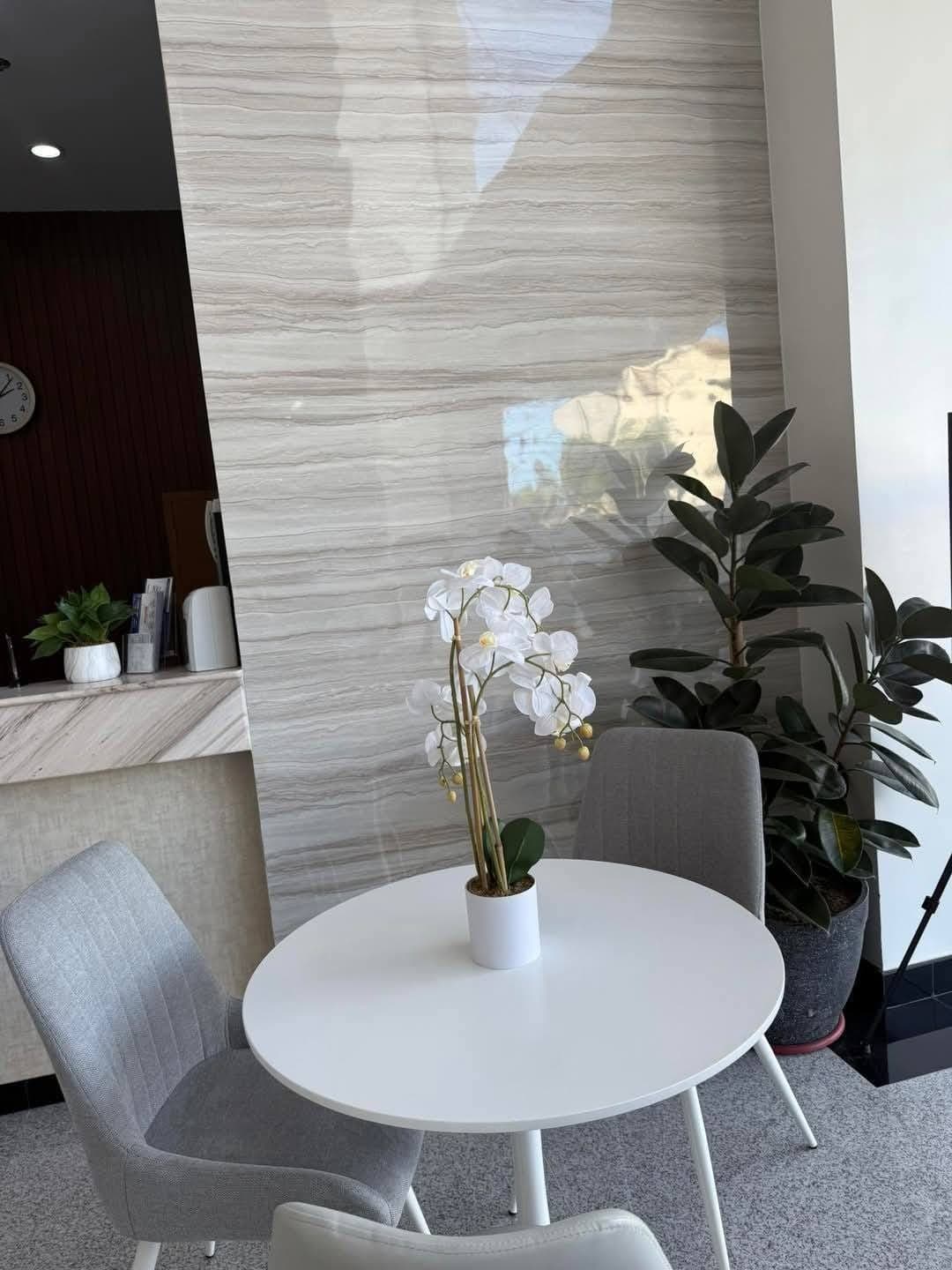 Condo for Rent: Available mid of May onwards - photo 2