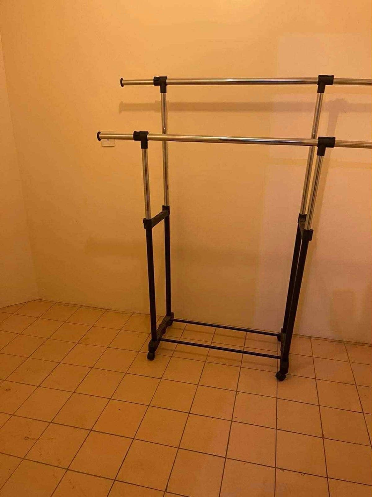 ‼️ RUSH !!!Condo for rent TRION TOWER 2 ‼️ - photo 1