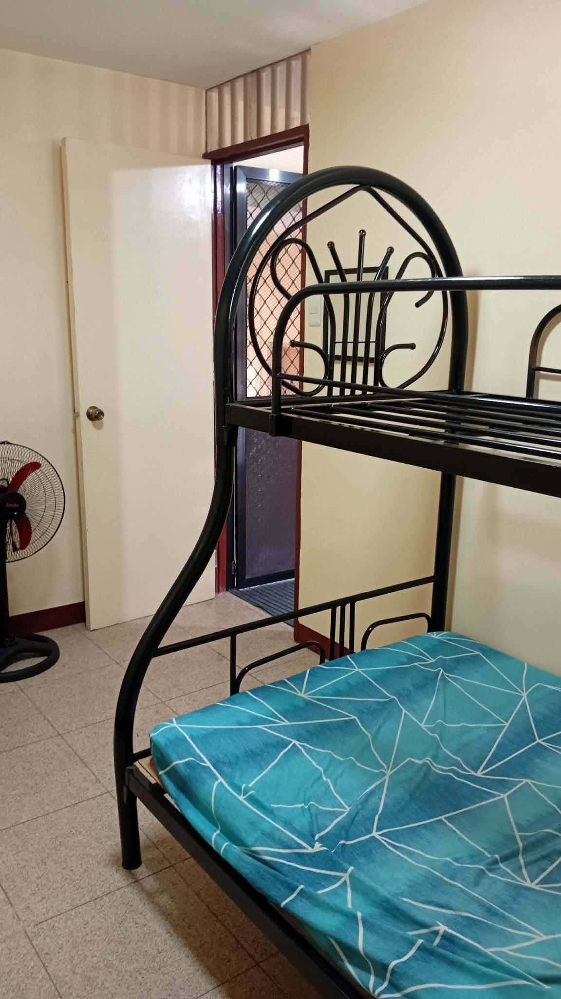 Room for Rent 3rd floor - photo 5