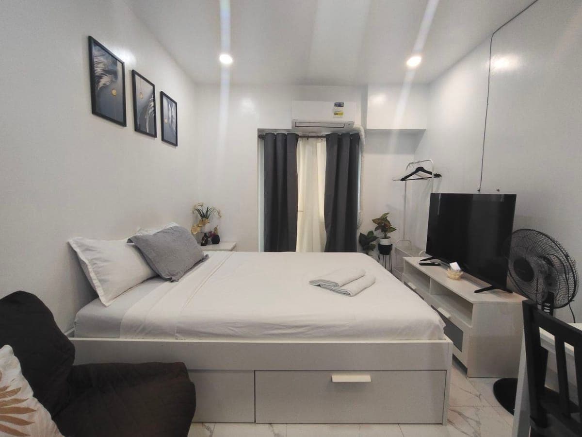 𝗙𝗢𝗥 𝗥𝗘𝗡𝗧 - photo 1