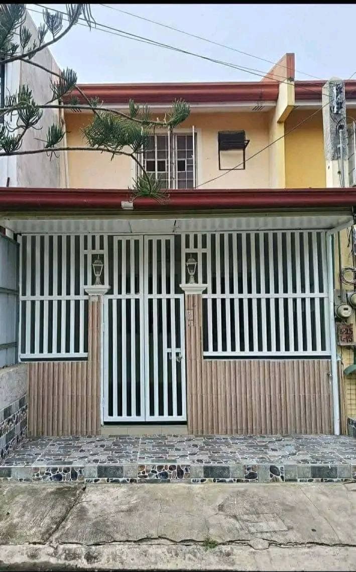 House For Rent 🏡 with STORE - photo 1