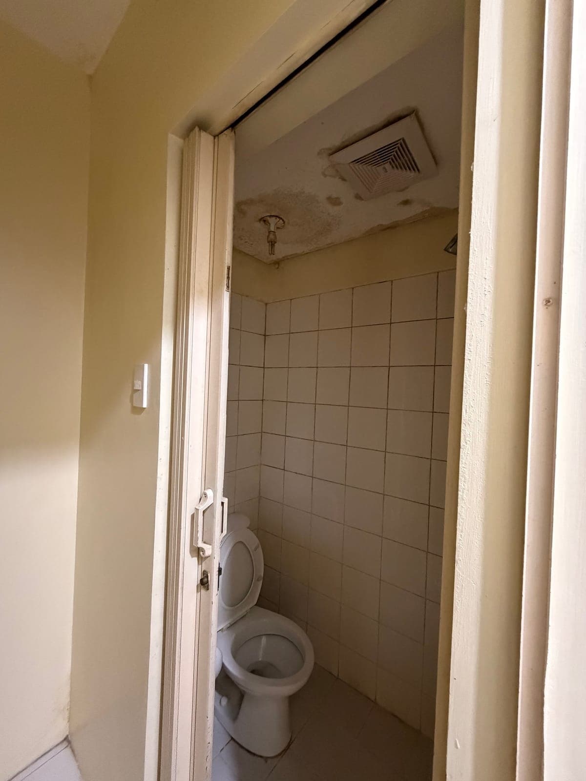 FOR RENT 📣2BR Unit in Woodsville Viverde Mansions📍Location: West Service Road, - photo 3