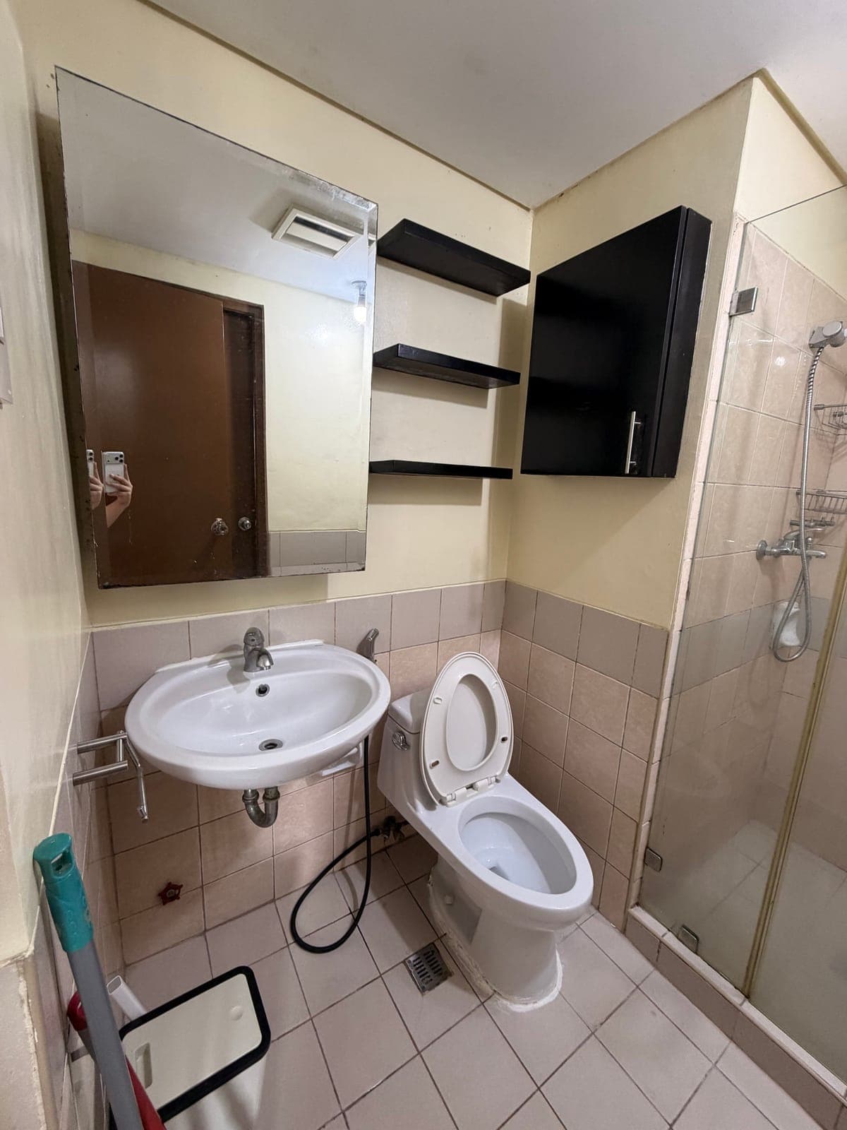 FOR RENT 📣2BR Unit in Woodsville Viverde Mansions📍Location: West Service Road, - photo 7