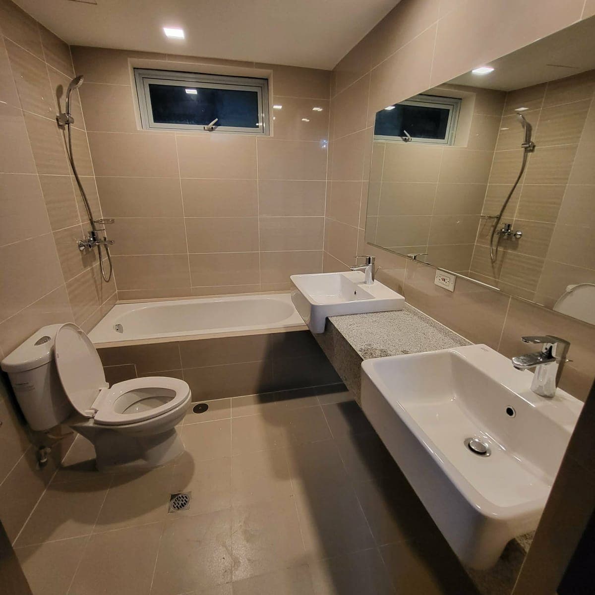 For lease: - photo 2