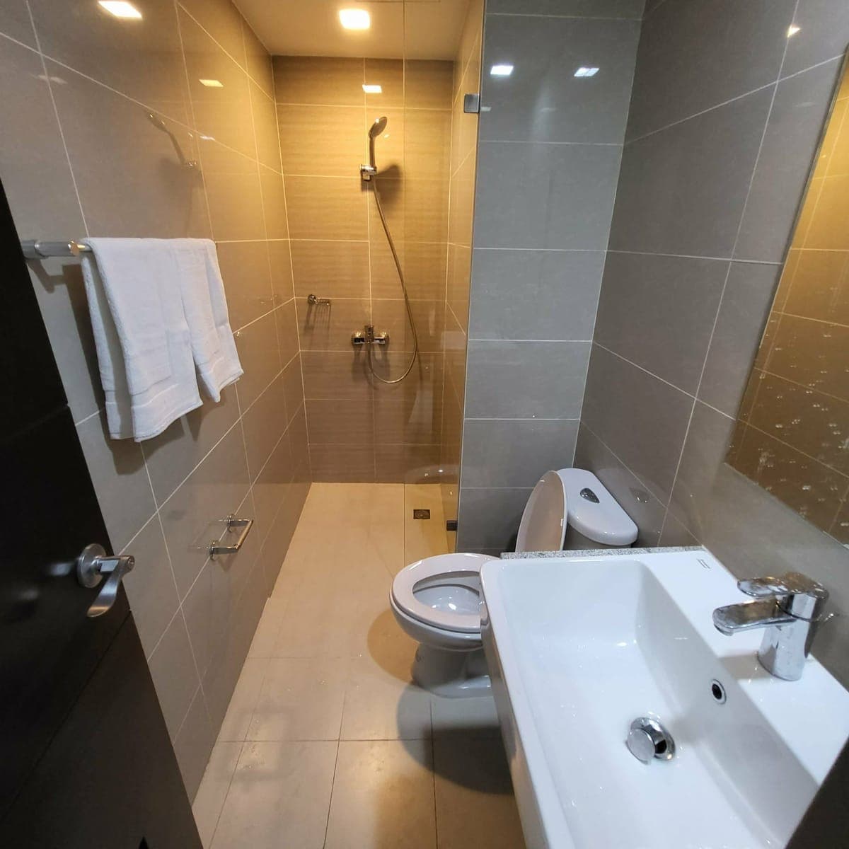 For lease: - photo 10