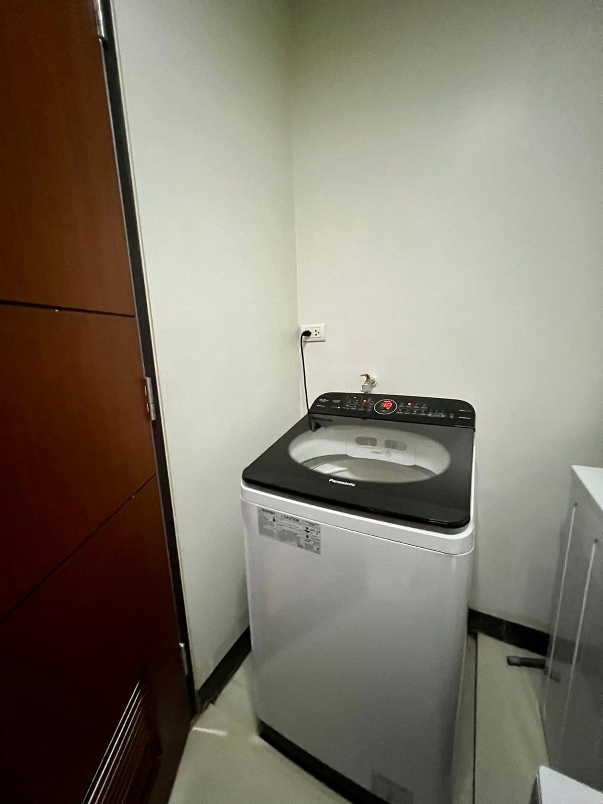 2Br Unit for Rent in One Uptown Residence BGC - photo 6
