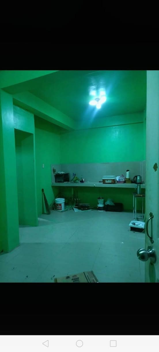 Aalis npo yung nakatira dyan sa April 21 for rent npo yan #129 mahogany st Creekland Hagonoy Taguig /!/  7k monthly - photo 1