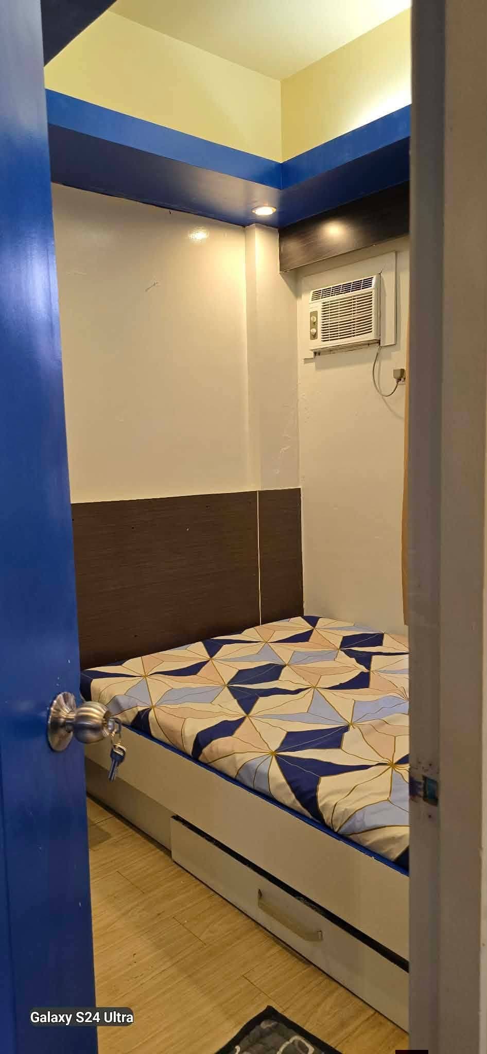 RUSH CONDO FOR RENT - photo 4