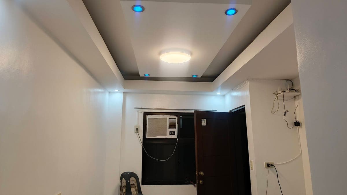 2 BR CONDO TYPE APPARTMENT AVAILABLEAPARTMENT FOR RENT - Semi furnished - photo 4