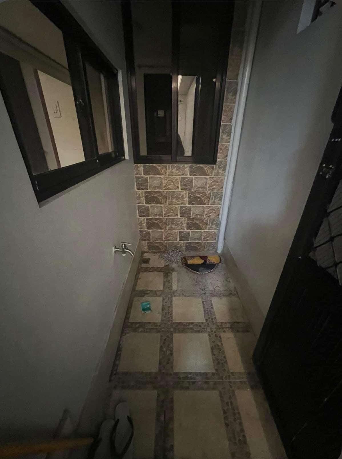 1 Bedroom for rent (2nd floor) ₱13,000.00 monthly - photo 3