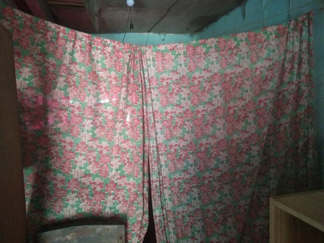 ROOM FOR RENT 2500 1MONTH ADVANCE 1MONTH DEPOSIT KASO WALA TUBIG PERO MAY MAIIGIBAN AT WALA DIN PINT... - photo 1