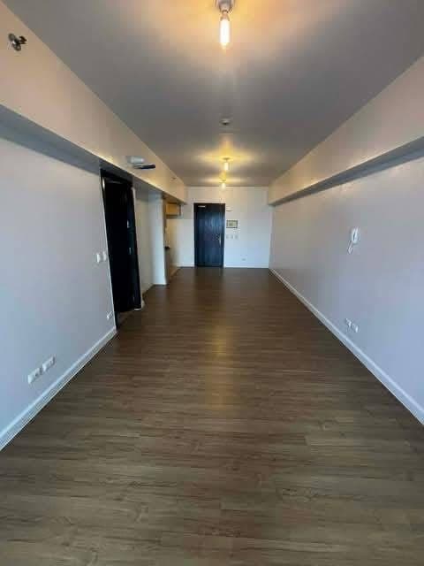 FOR LEASE - photo 4