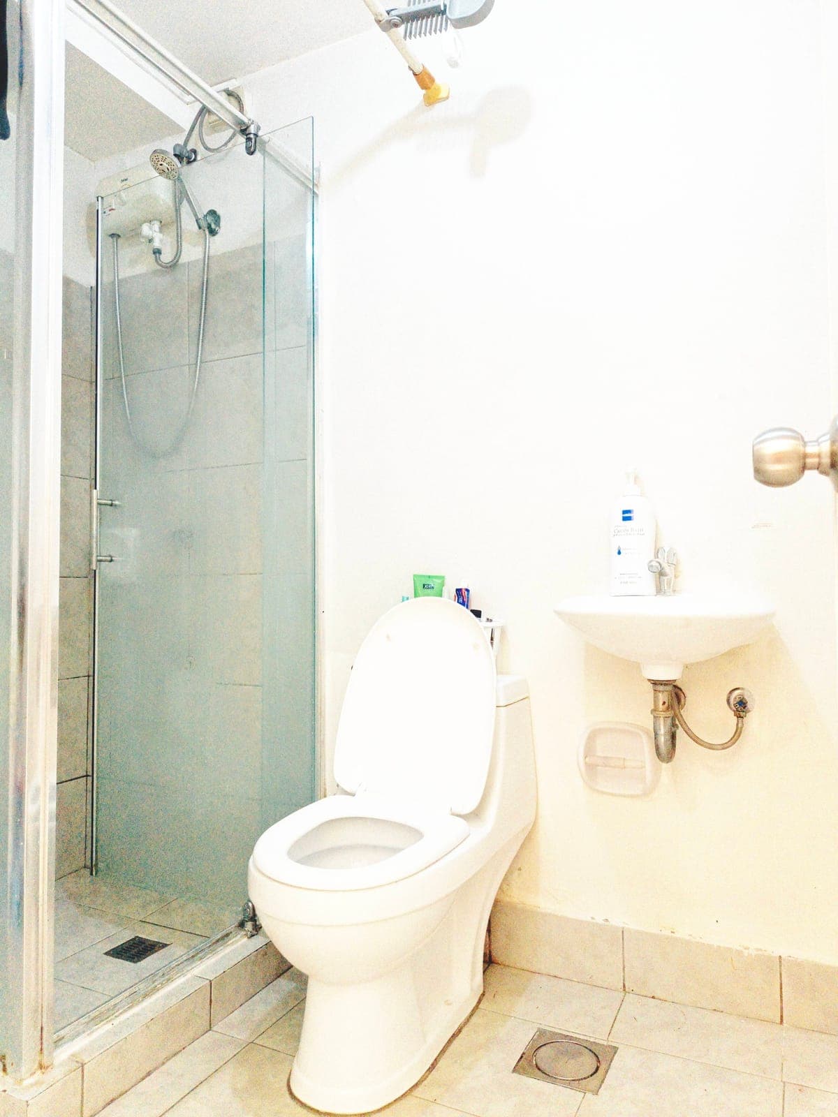 LT TENANT 18K 1+1 P. TUAZON CUBAO NEAR ARANETA CENTER, EDSA CUBAO, MRT&LRT2 - photo 1