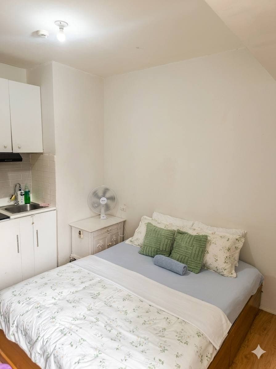 LT TENANT 18K 1+1 P. TUAZON CUBAO NEAR ARANETA CENTER, EDSA CUBAO, MRT&LRT2 - photo 6