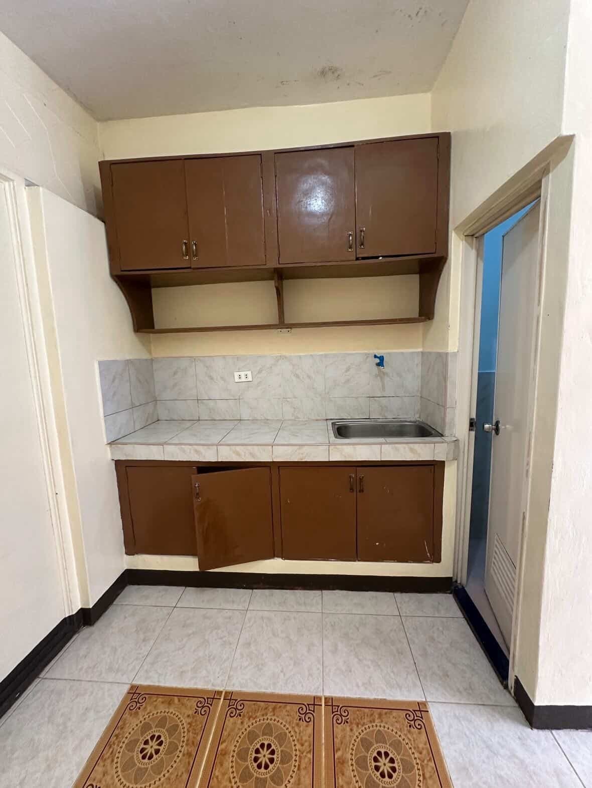 🏠 ROOM FOR RENT - photo 3