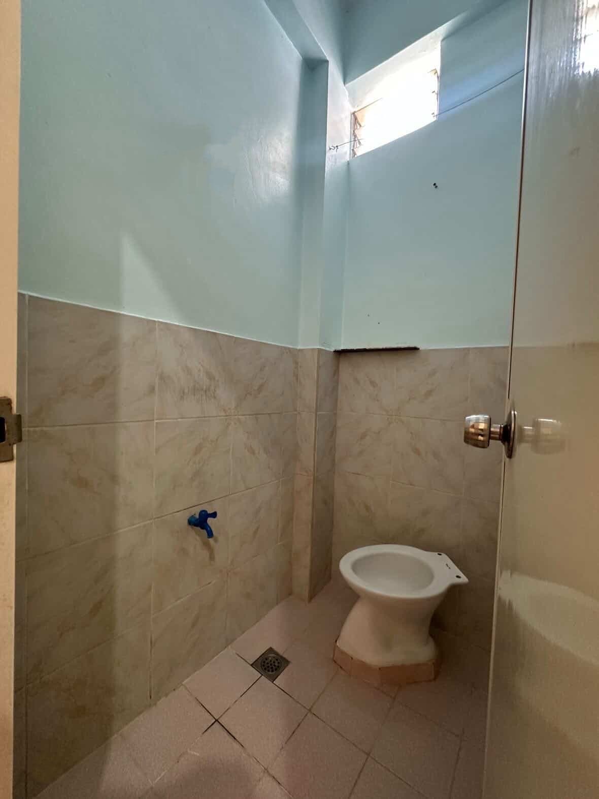 🏠 ROOM FOR RENT - photo 4