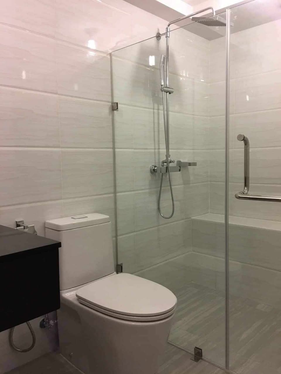 FOR RENT!!! NEAR SM NORTH AND WALKING DISTANCE TO TRINOMA, PHILIPPINE SCIENCE HIGHSCHOOL, VERTIS MALL!! - photo 2