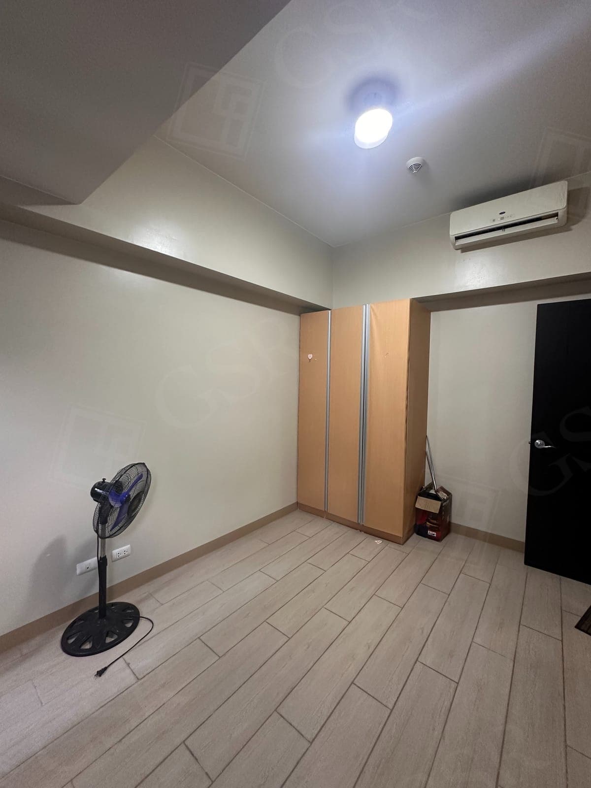 Semi Furnished One Bedroom Unit For Lease at One Eastwood Avenue (GSR-M4C9) - photo 7