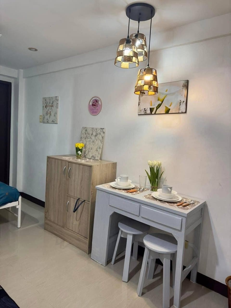 🌟 Affordable studio living with balcony—perfect for city dwellers! - photo 3