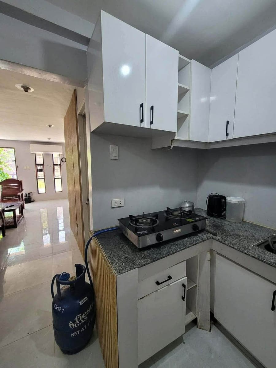 2-story town house - photo 1