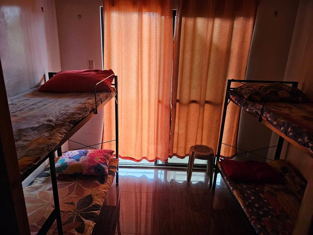 Male@Female Bed Space Available - photo 4