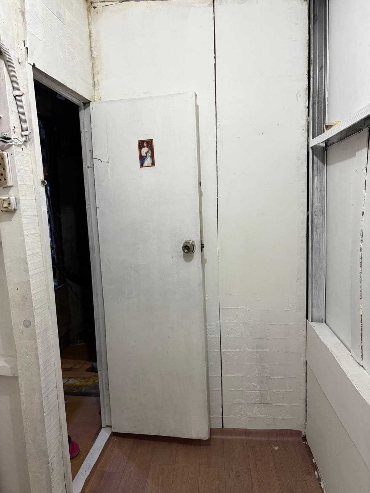 Open for viewing - photo 4