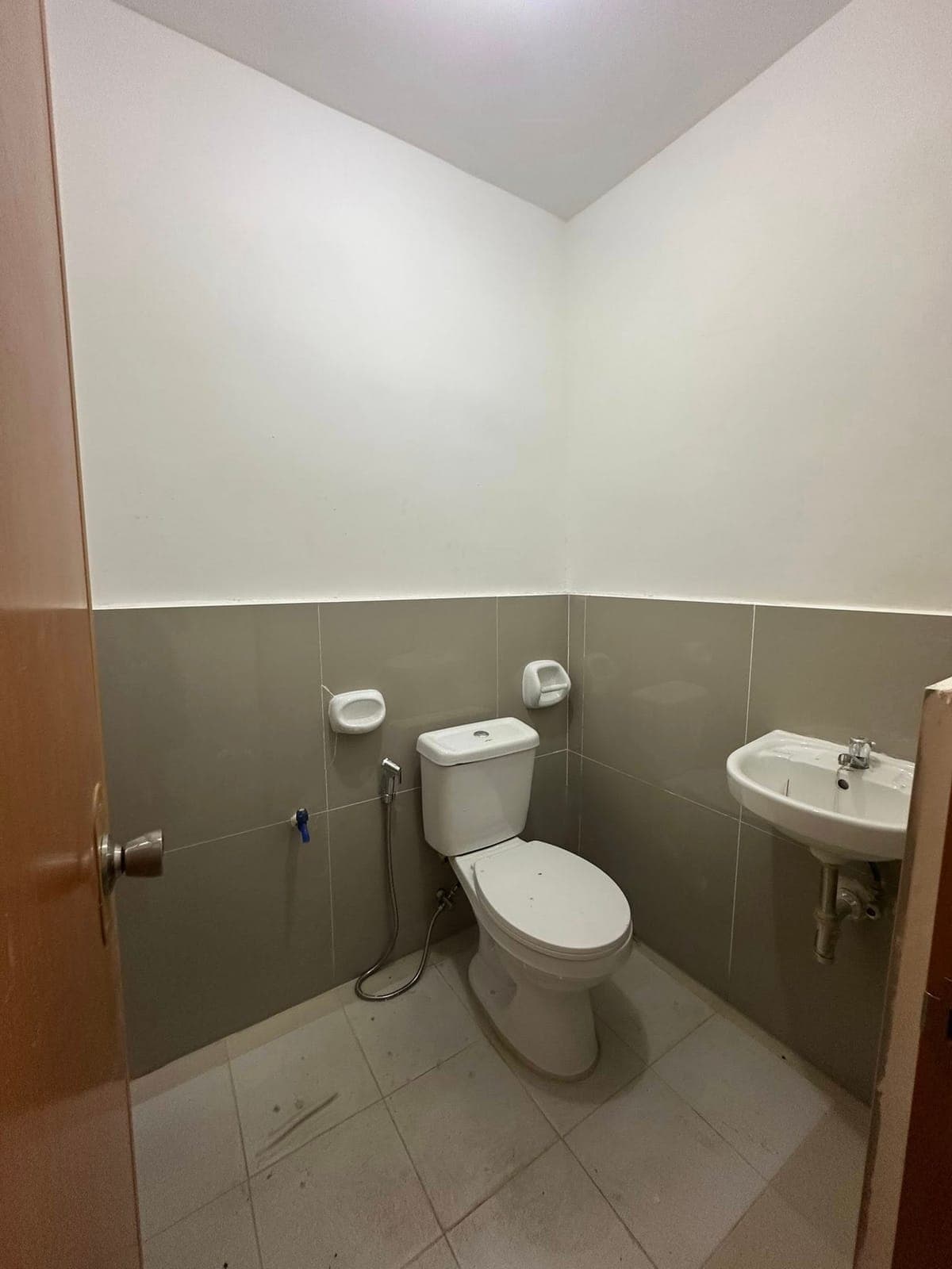 8,500/Montly - photo 1