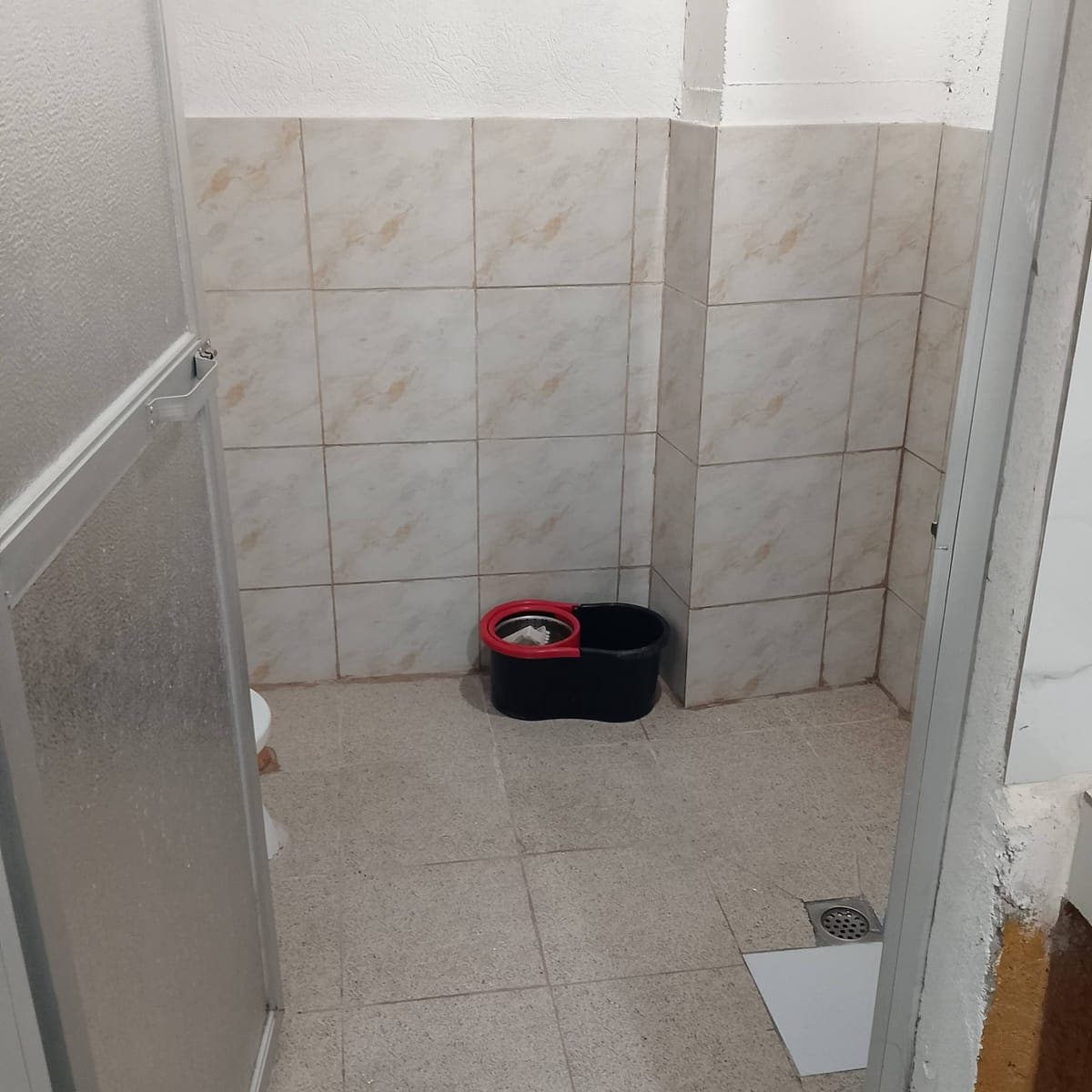 Permission to post Admin - photo 2