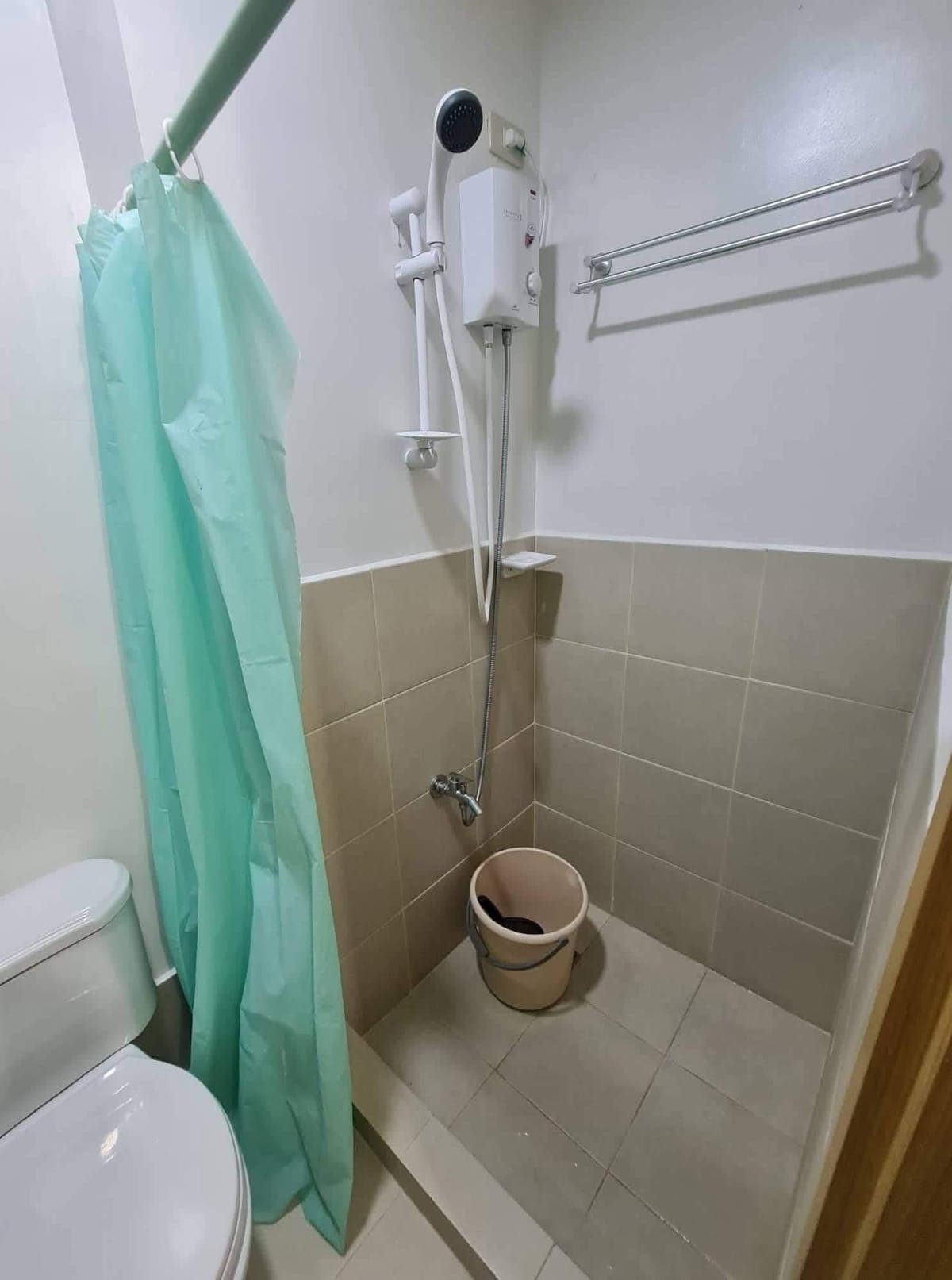 FOR RENT: ₱15k/month. | Inclusive condo dues (NEGO) - photo 1