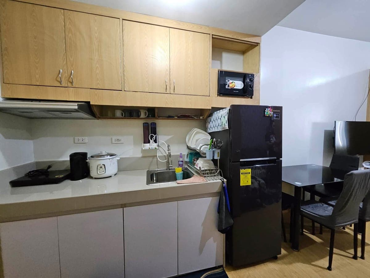 FOR RENT: ₱15k/month. | Inclusive condo dues (NEGO) - photo 9
