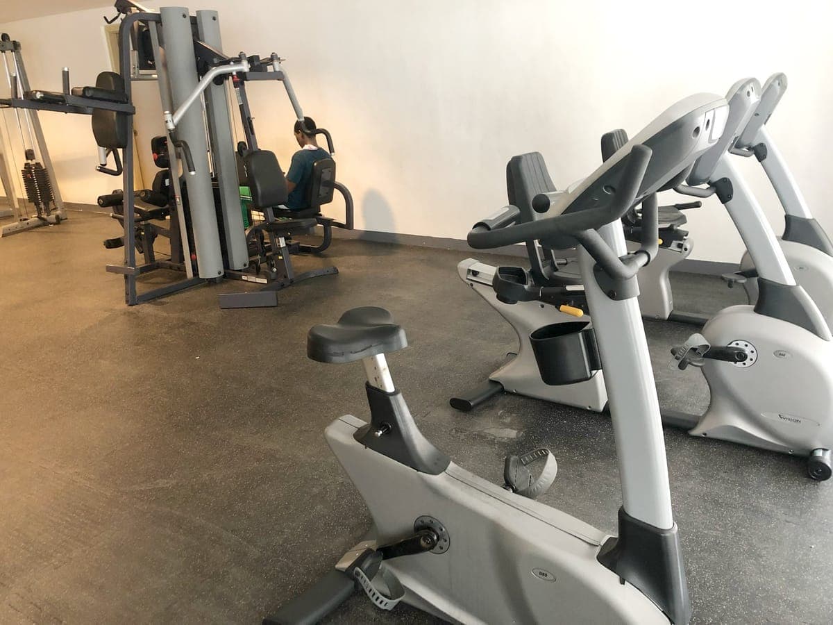 15k fully furnished condor with balcony - photo 15