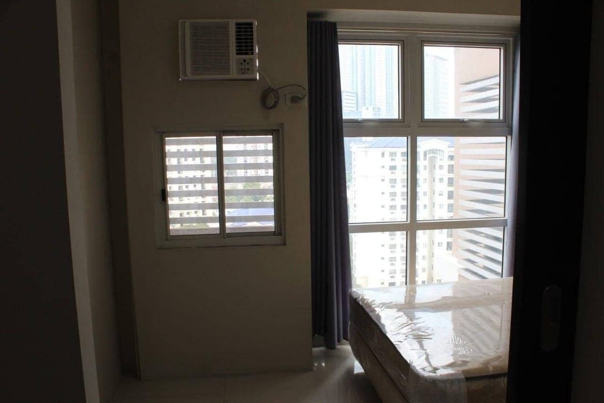 𝗙𝗢𝗥 𝗥𝗘𝗡𝗧 - photo 1