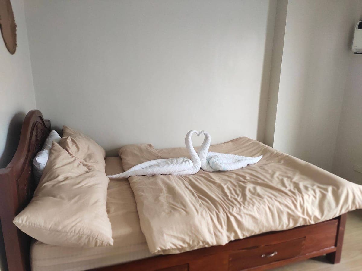 🏙️ FOR RENT LONG TERM ONLY: 2BR FULLY FURNISHED CONDO UNIT 🏡✨ - photo 12