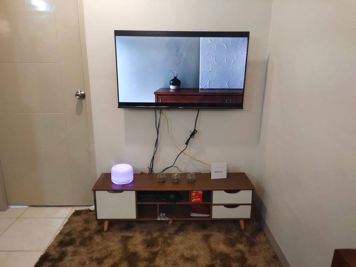 🏙️ FOR RENT LONG TERM ONLY: 2BR FULLY FURNISHED CONDO UNIT 🏡✨ - photo 3