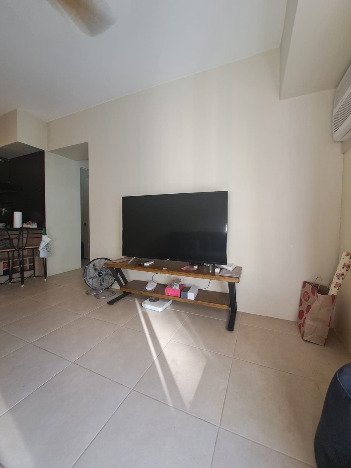 For lease: - photo 5