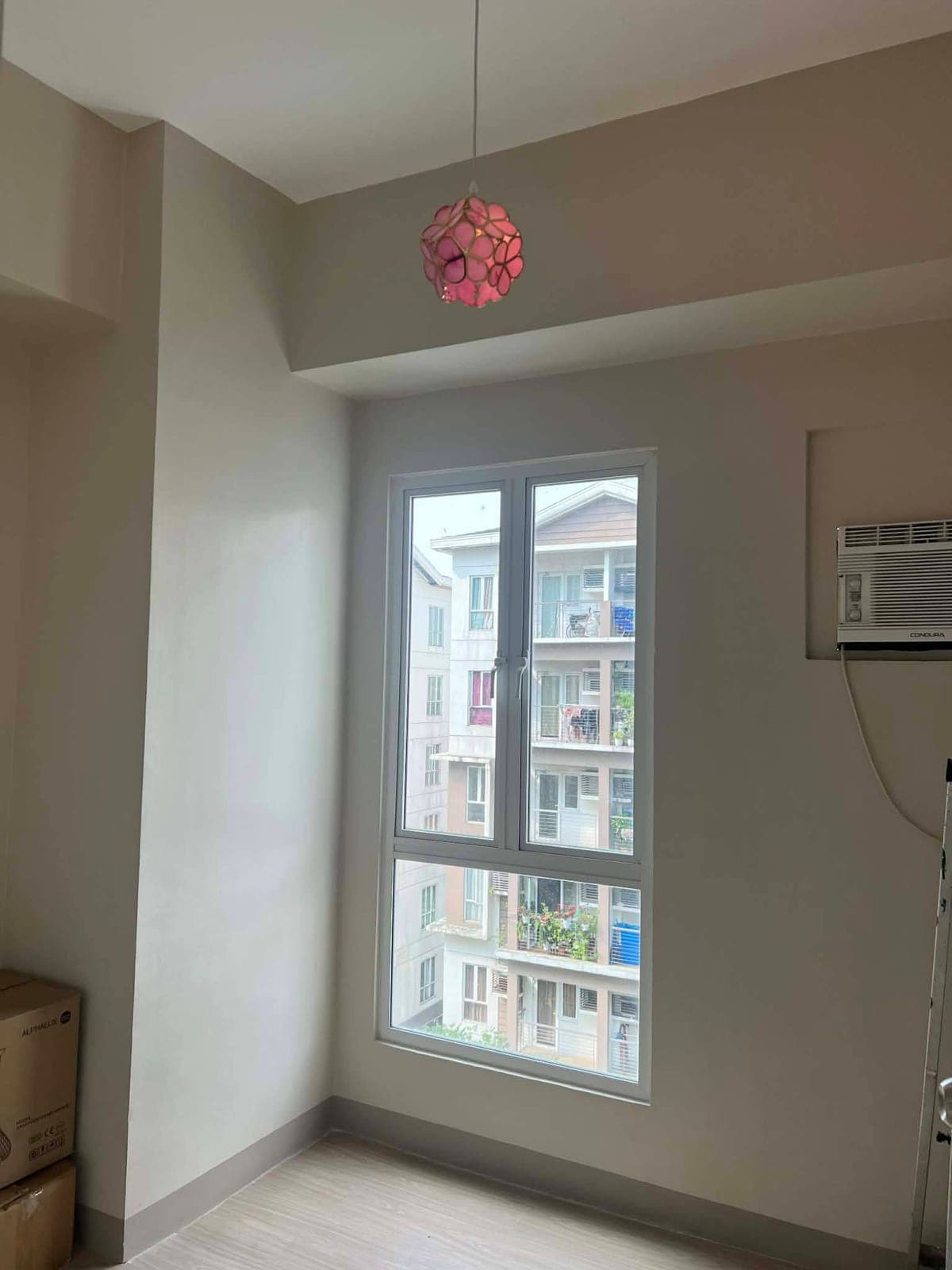 🏙️ FOR RENT: 2BR CORNER CONDO UNIT (BARE TYPE) 🏡 - photo 4