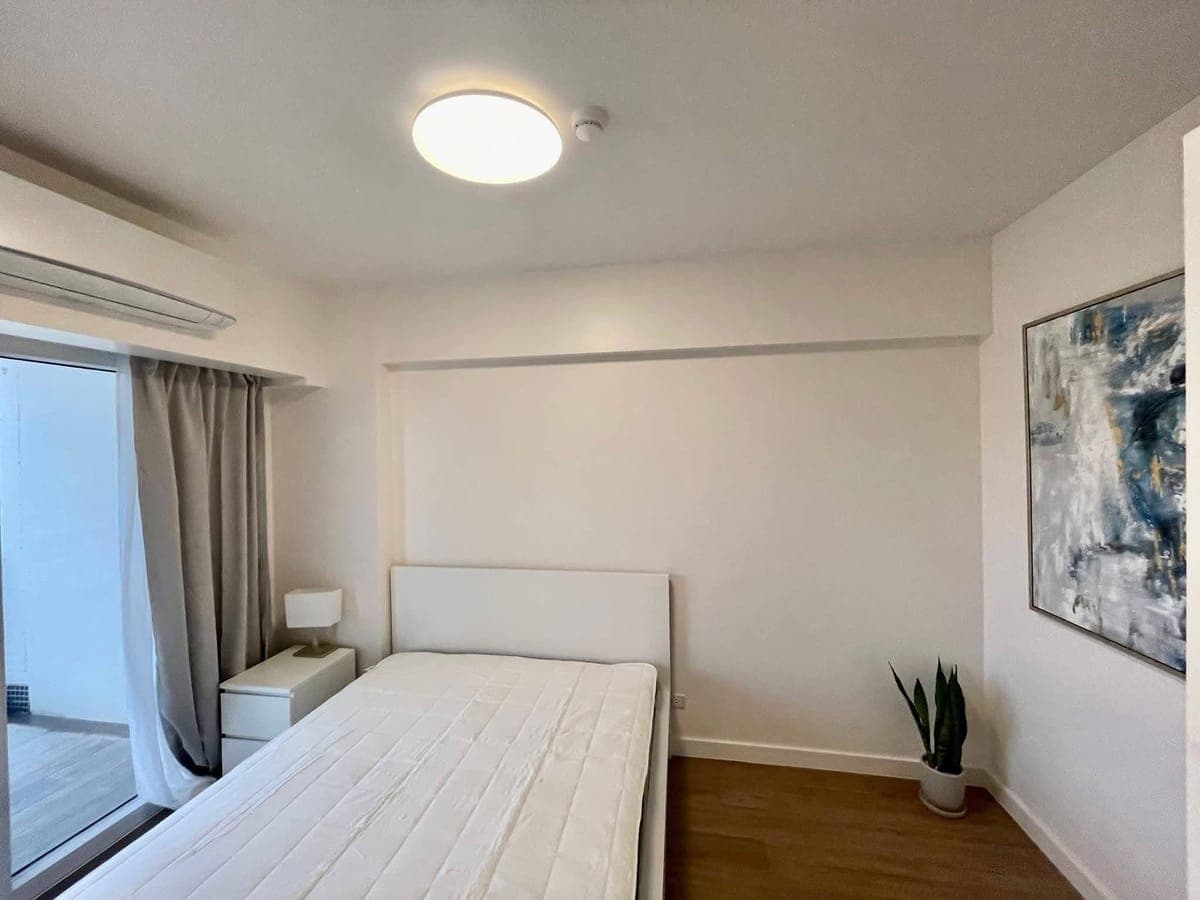 FOR LEASE! - photo 2