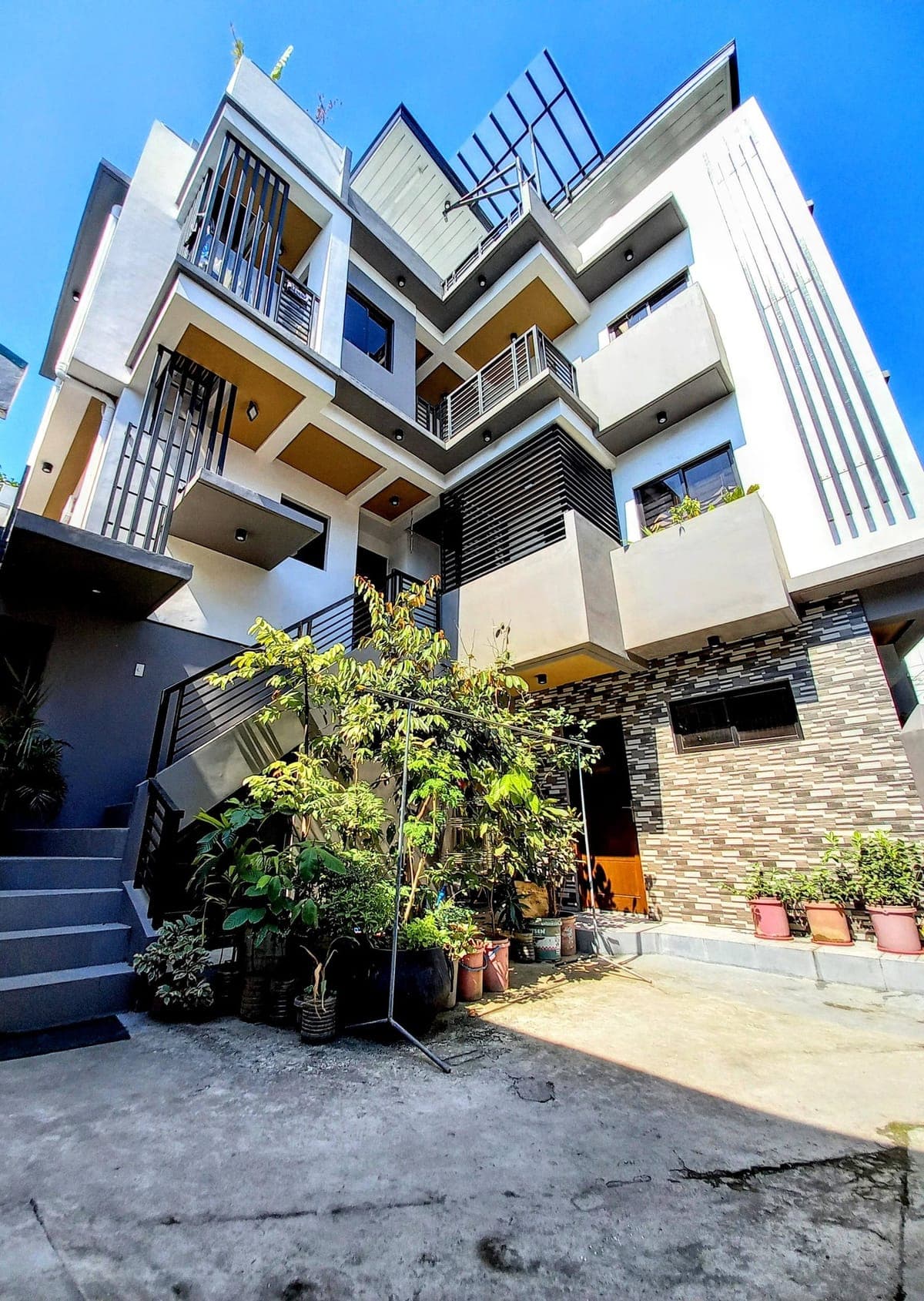 - Available Bed Space for Female on April 25, 2026 - - photo 4