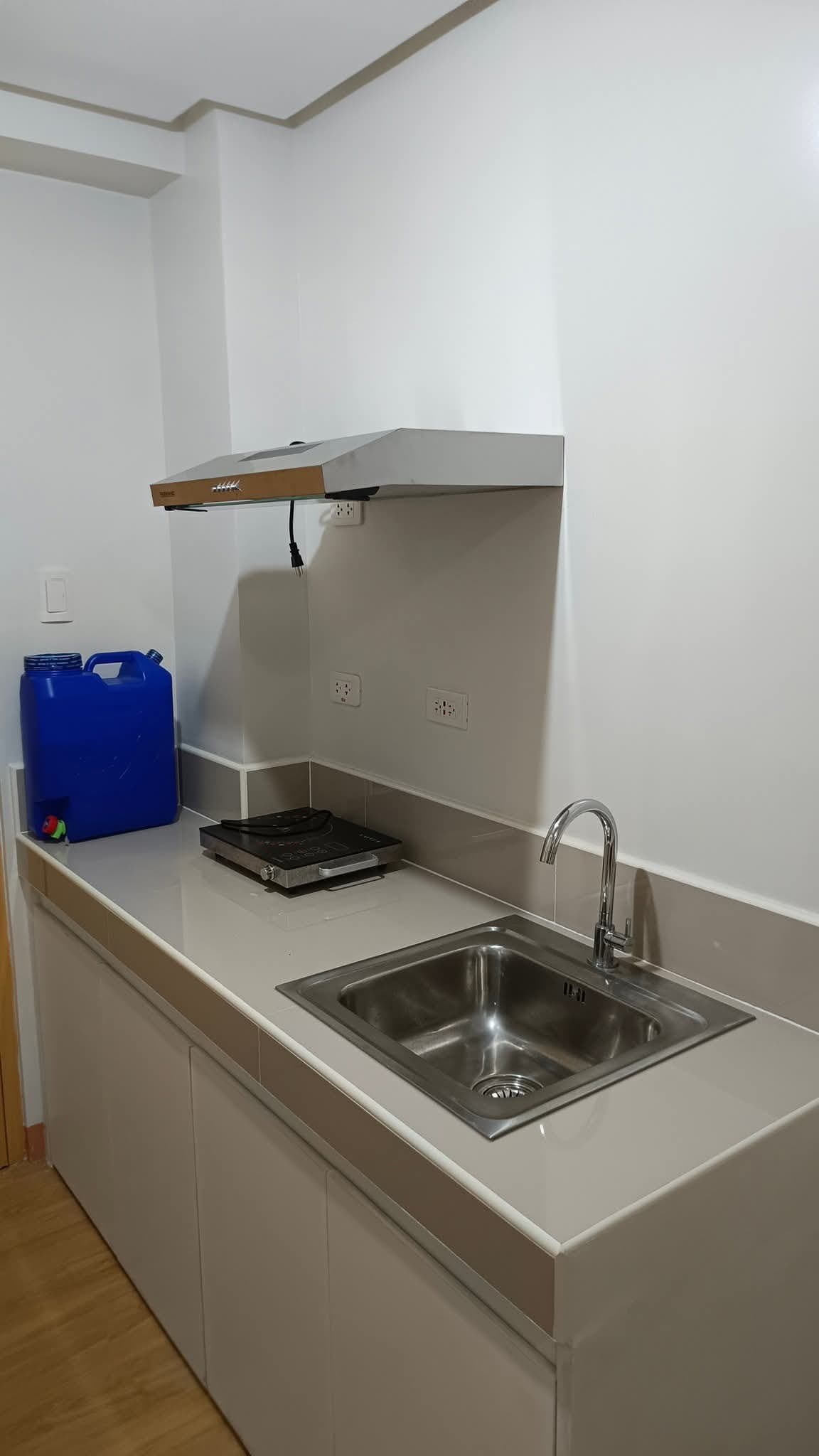 TRESS RESIDENCES TOWER 3, kunting lakad lang nasa gate kana agad - photo 5